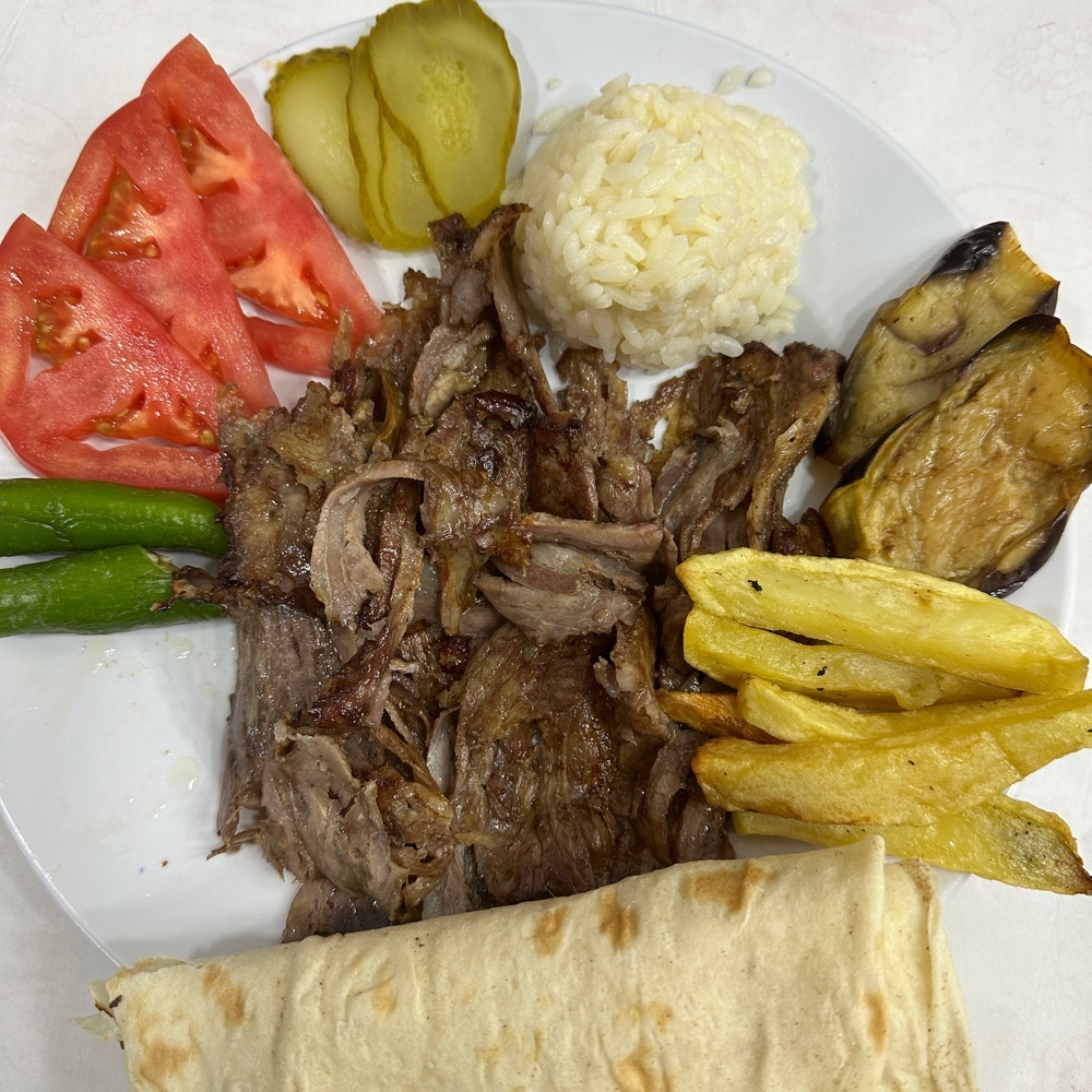 Pilav Üstü Et Döner Menü