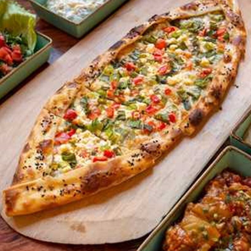 Sebzeli Pide