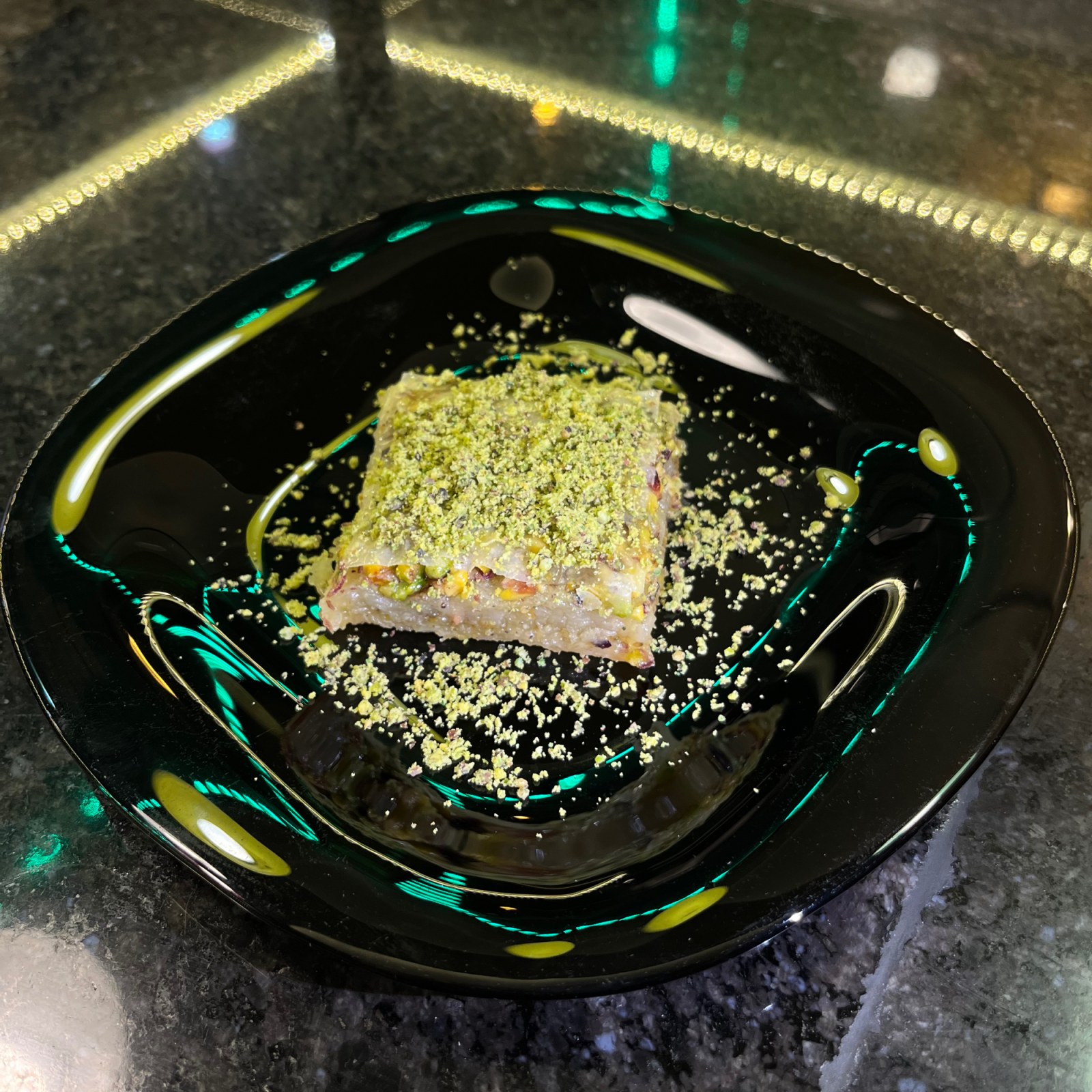 Fıstıklı Atom Ezme (1kg.)