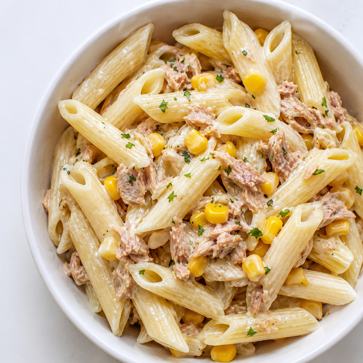 Ton Balıklı Kremalı Penne