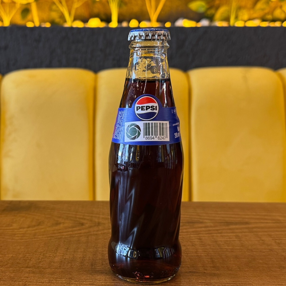 Şişe Pepsi