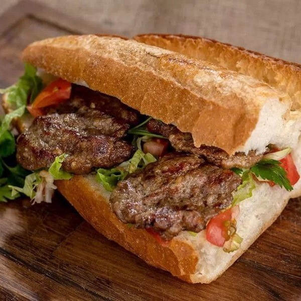 Yarım Ekmek Köfte