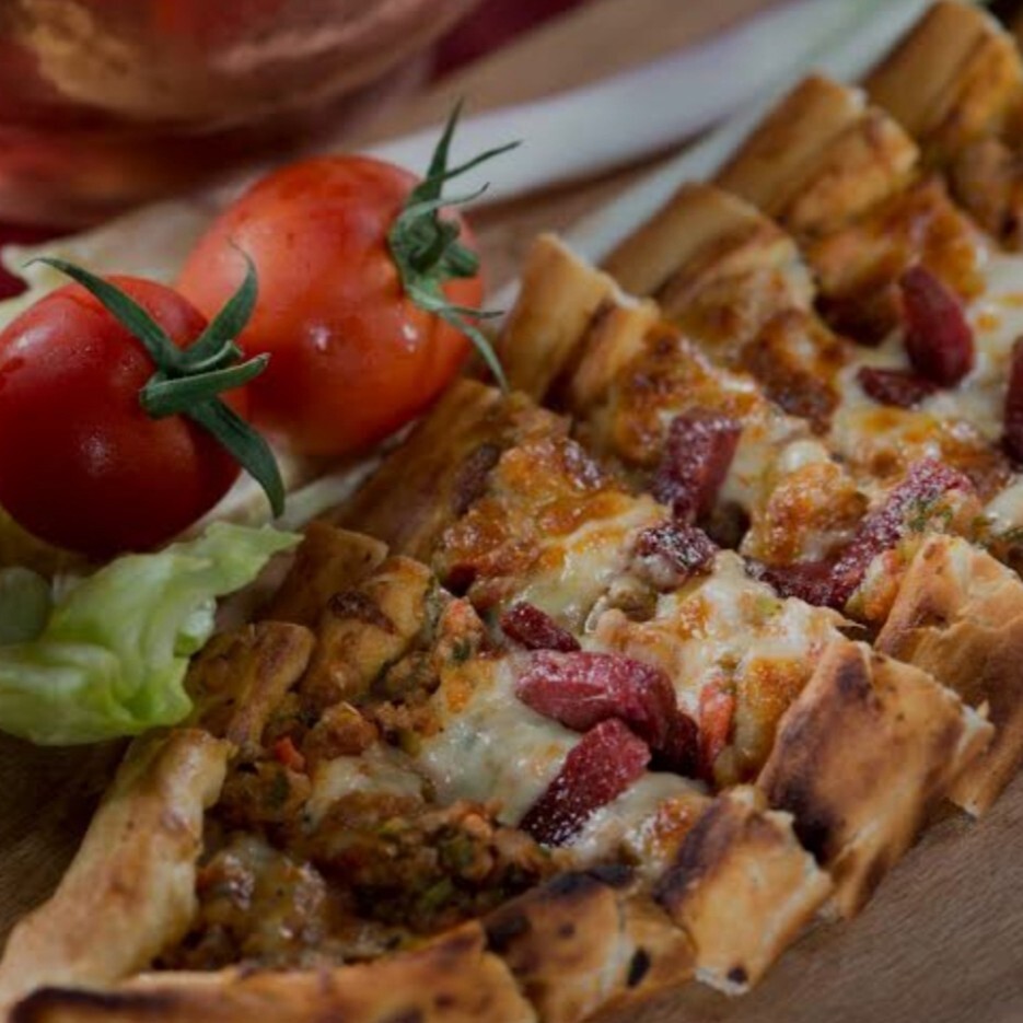 Karışık Pide