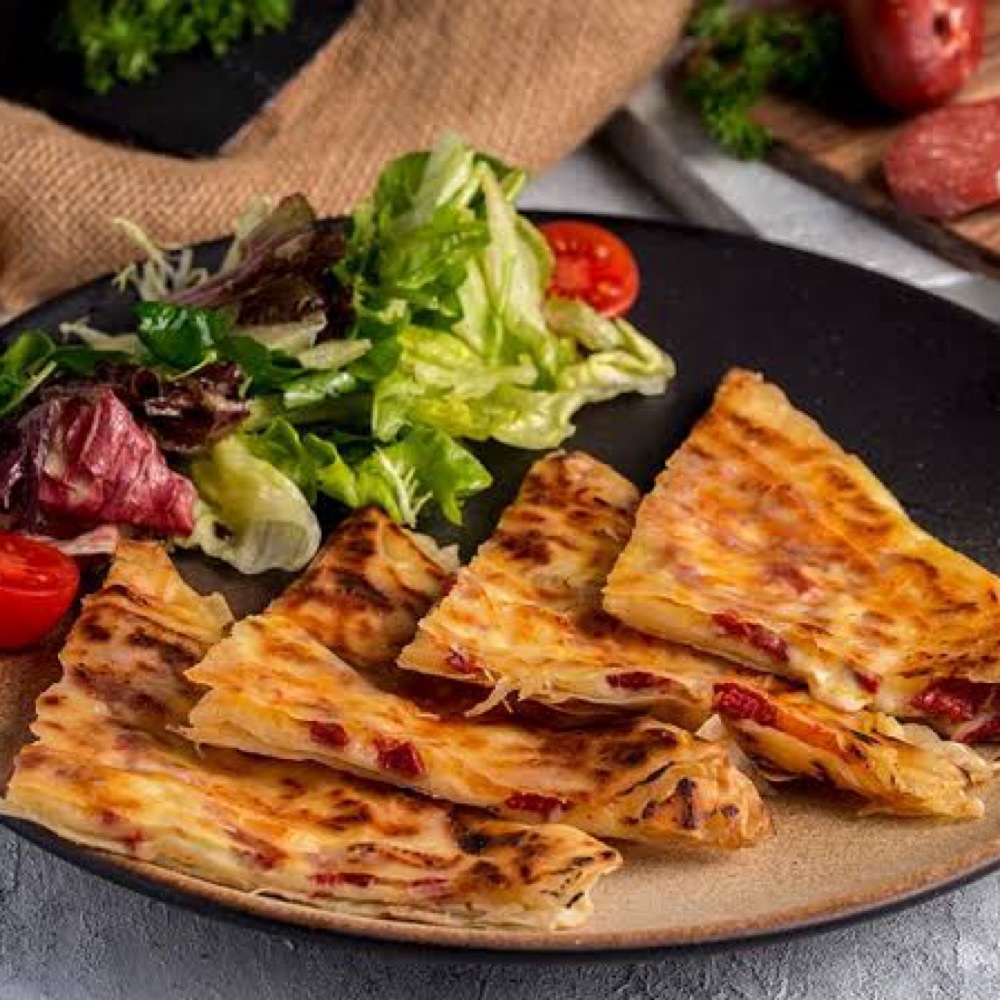 Kıymalı Kaşarlı Gözleme
