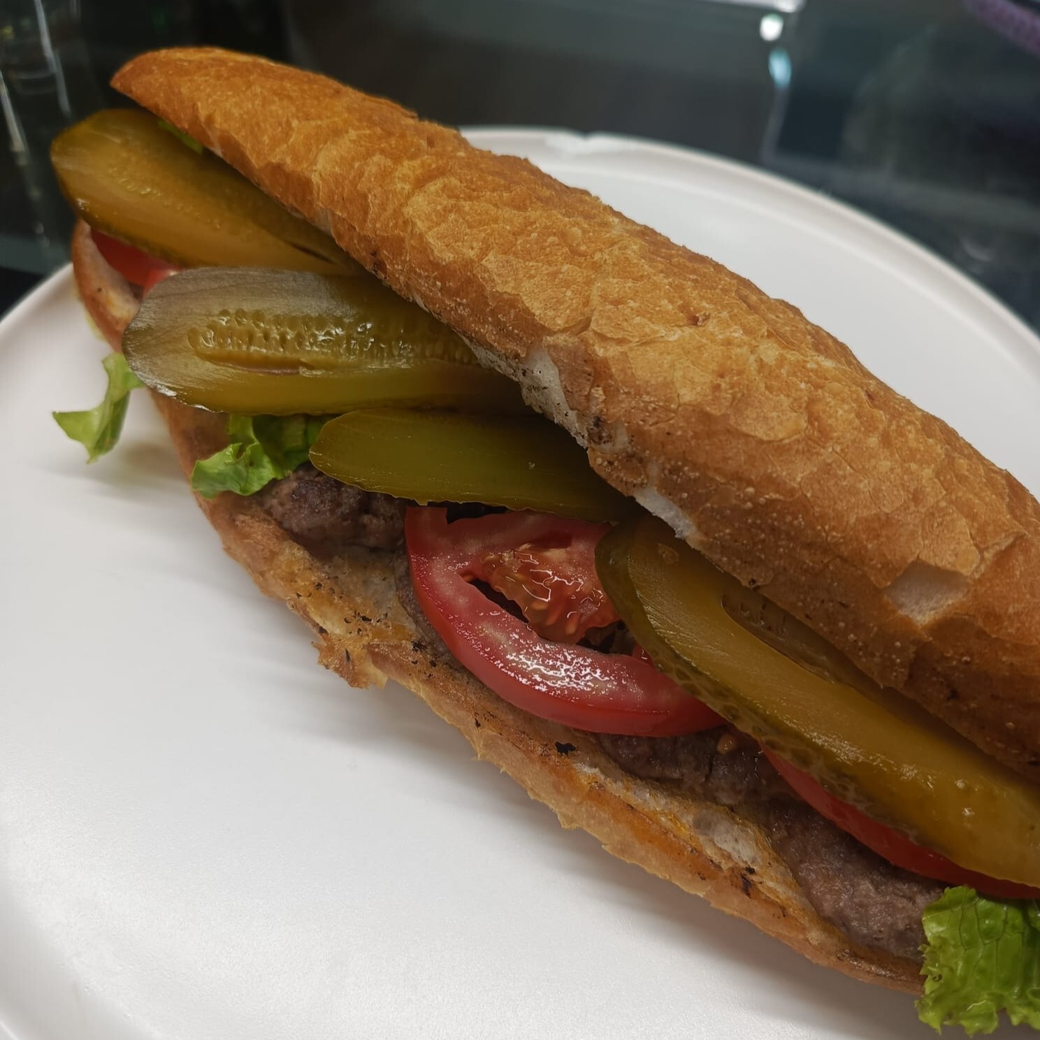 Yarım Ekmek Arası Köfte