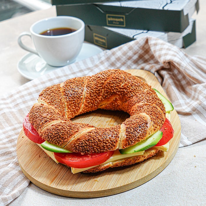 Kaşar Peynirli Soğuk Sandviç (Simit)