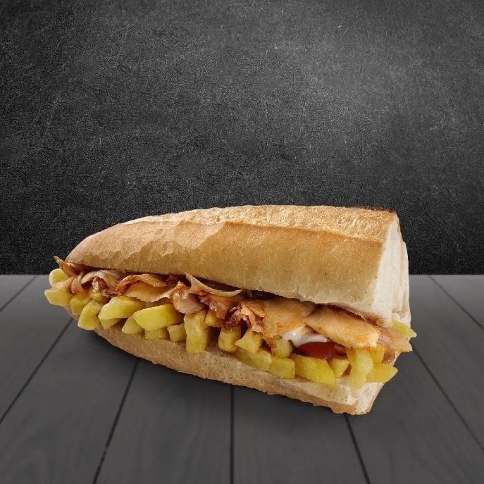 Yarım Ekmek Arası Tavuk