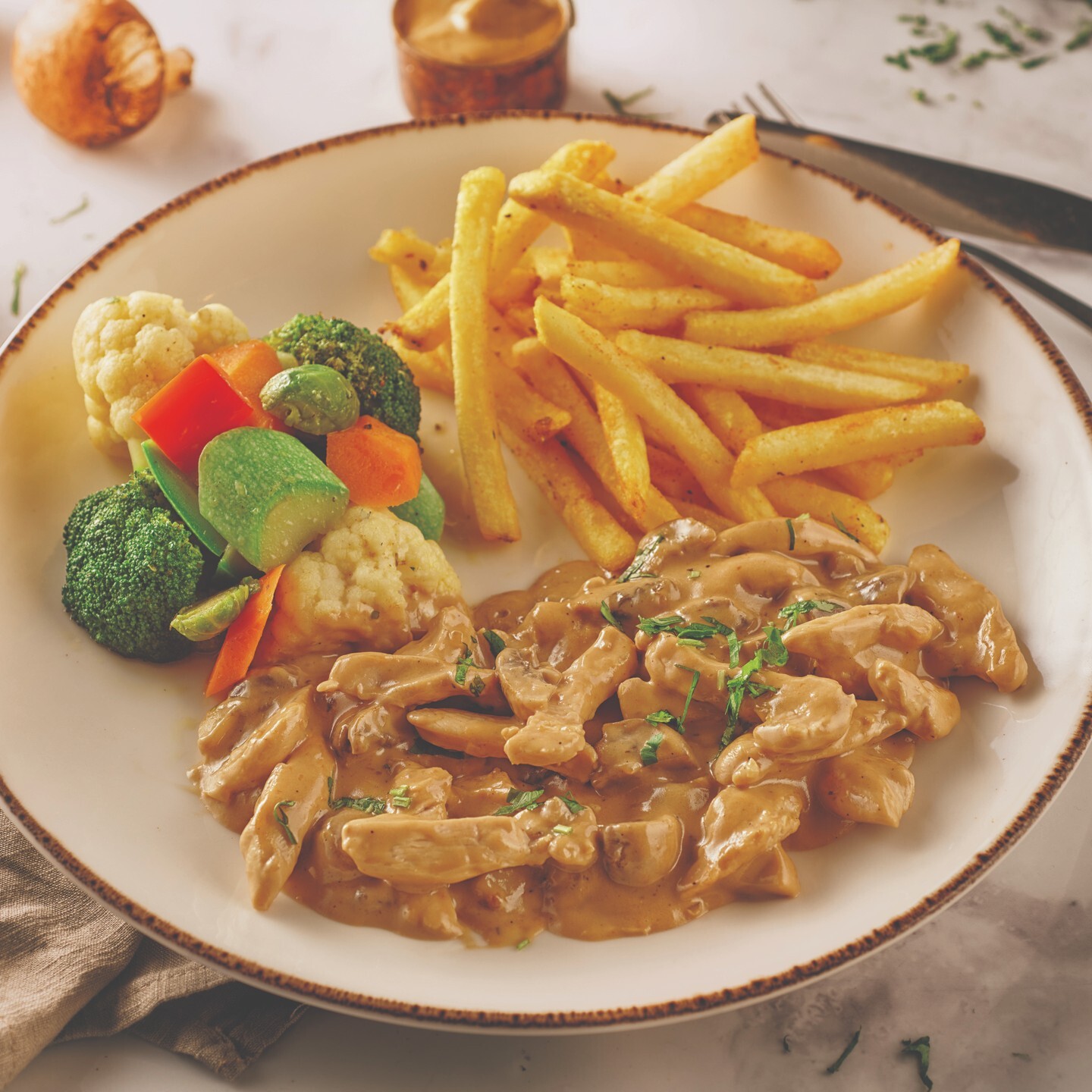 Tavuk Stroganof