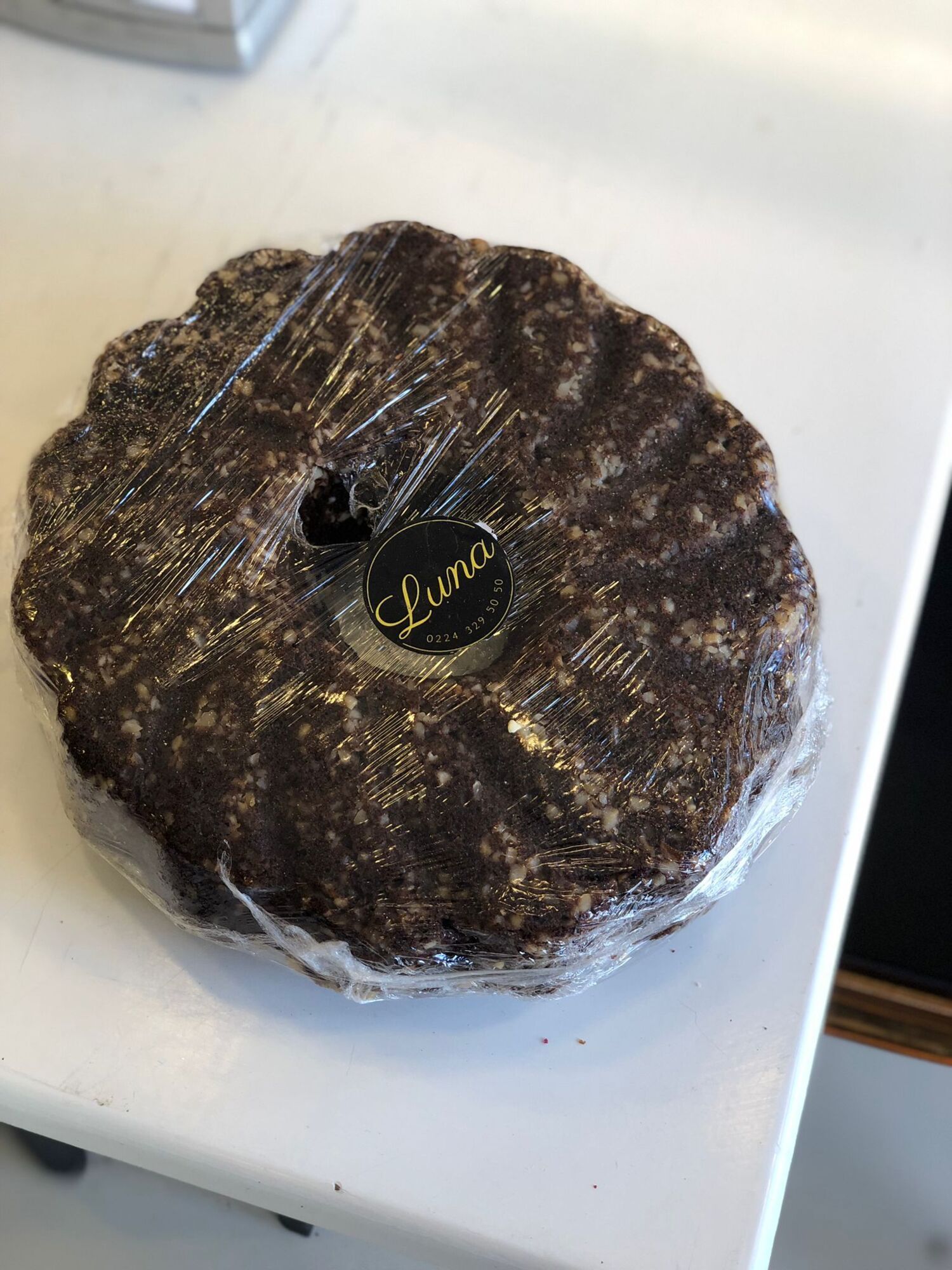 Çikolatalı Fındıklı Kek 1 Kg