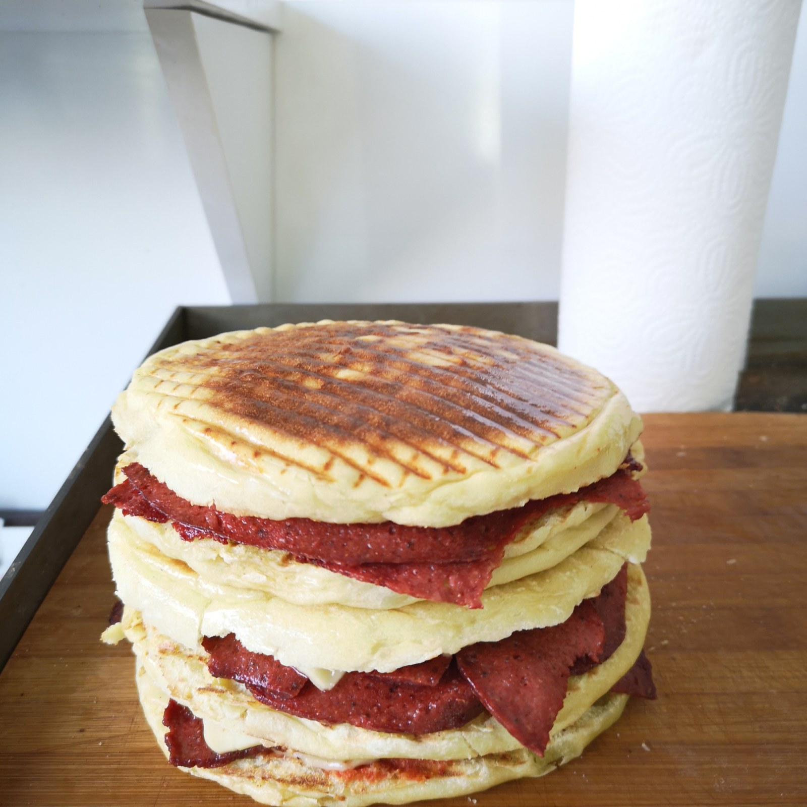 Bazlama Sucuklu Tost