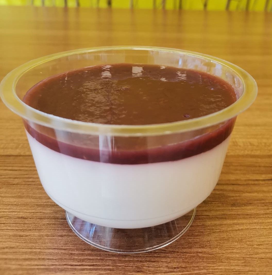 Frambuazlı Panna Cotta