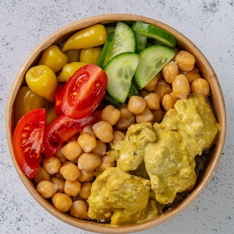 Pilav Üstü Köri Soslu Tavuk Bowl