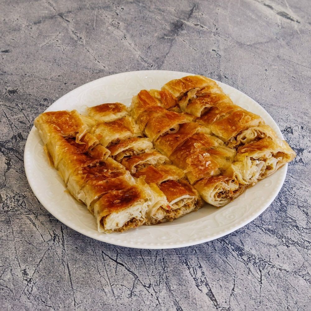 Peynirli Kol Böreği