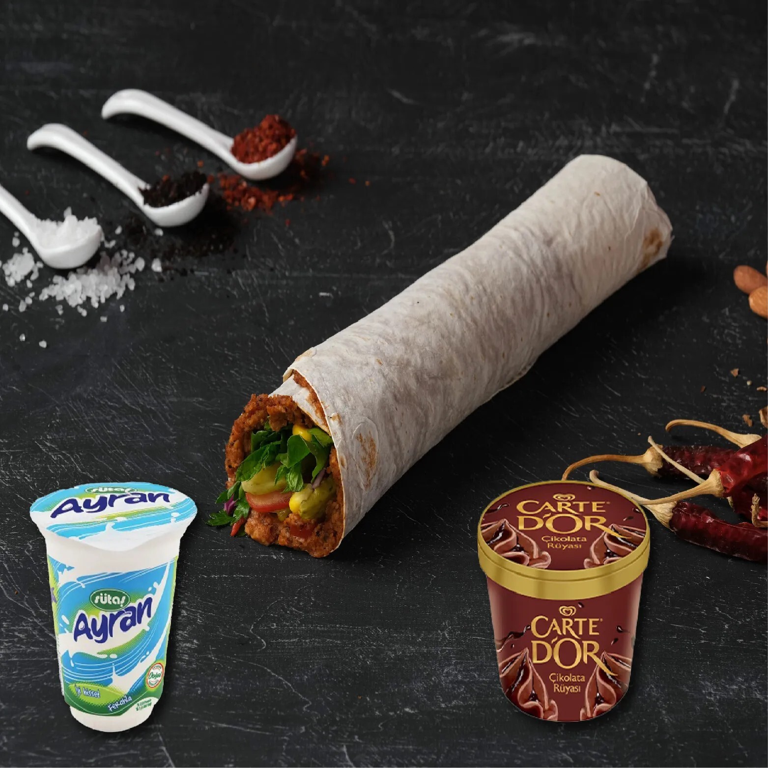 Mega Çiğ Köfte Dürüm Menü (125 gr.) + Carte D'or Mini Cup Çikolata
