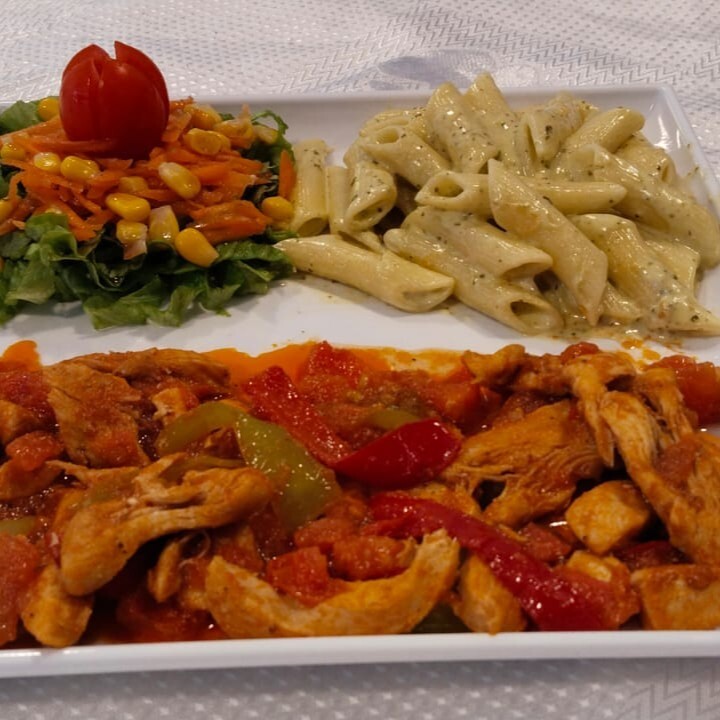 Domates Soslu Tavuk