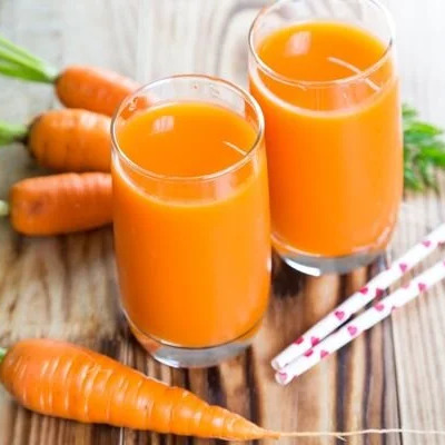Taze Sıkılmış Havuç Suyu (1 L)