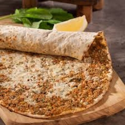 Kaşarlı Antep Lahmacun