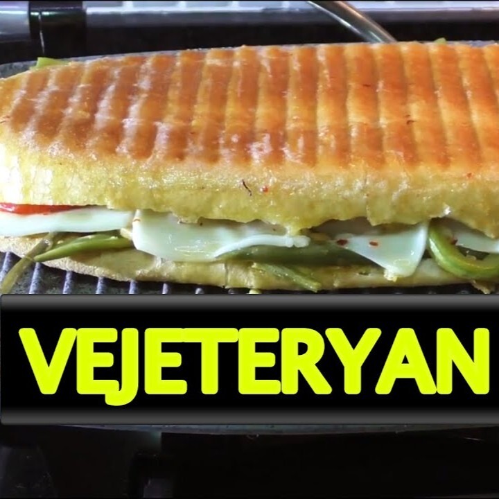 Vejetaryen Ayvalık Tostu