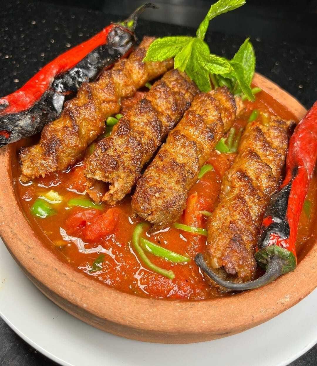Altı Ezmeli Kıymalı