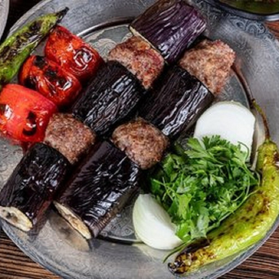 Patlıcanlı Kebap