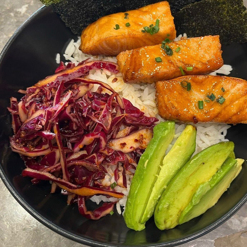 Teriyaki Soslu Somon Bowl