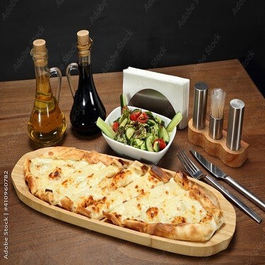 Kaşarlı Pide