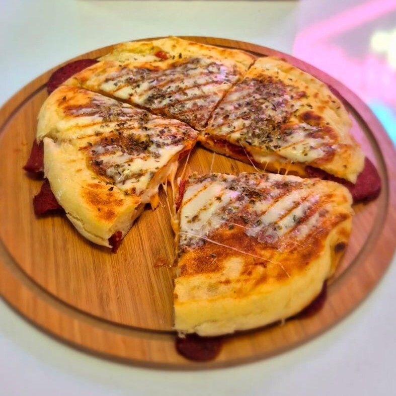 Bazlama BÜYÜK Kaşarlı Tost