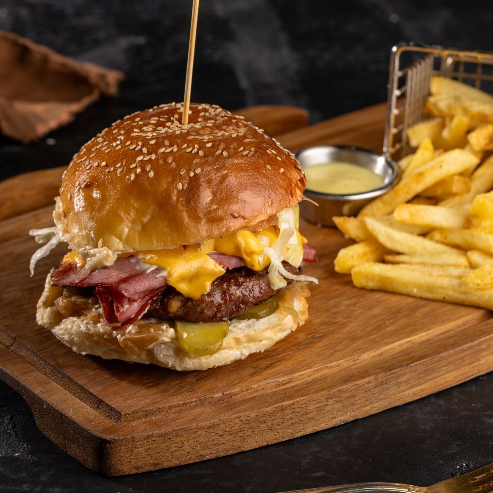 Trüf Mayonezli Burger Menü