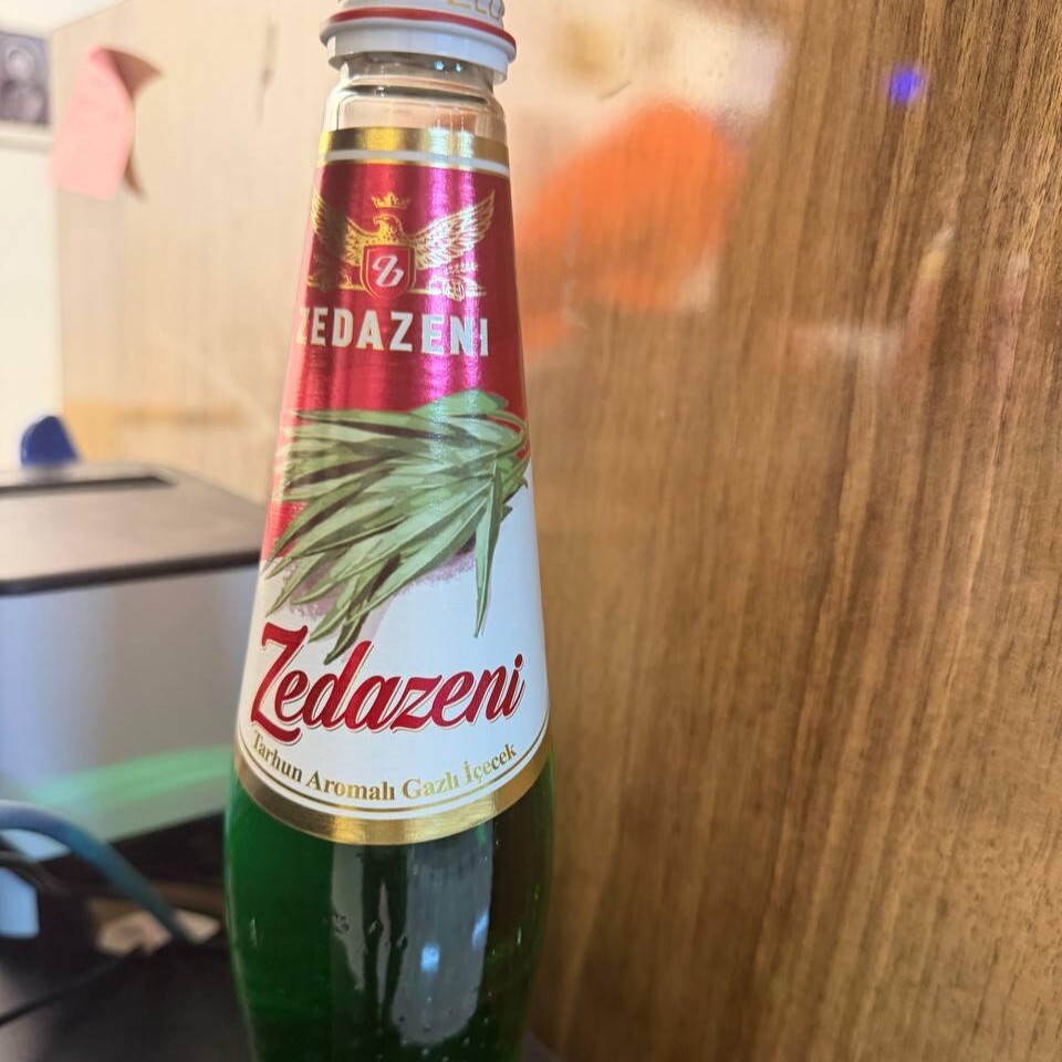 Zedazeni Tarhun Aromalı Gazlı İçecek