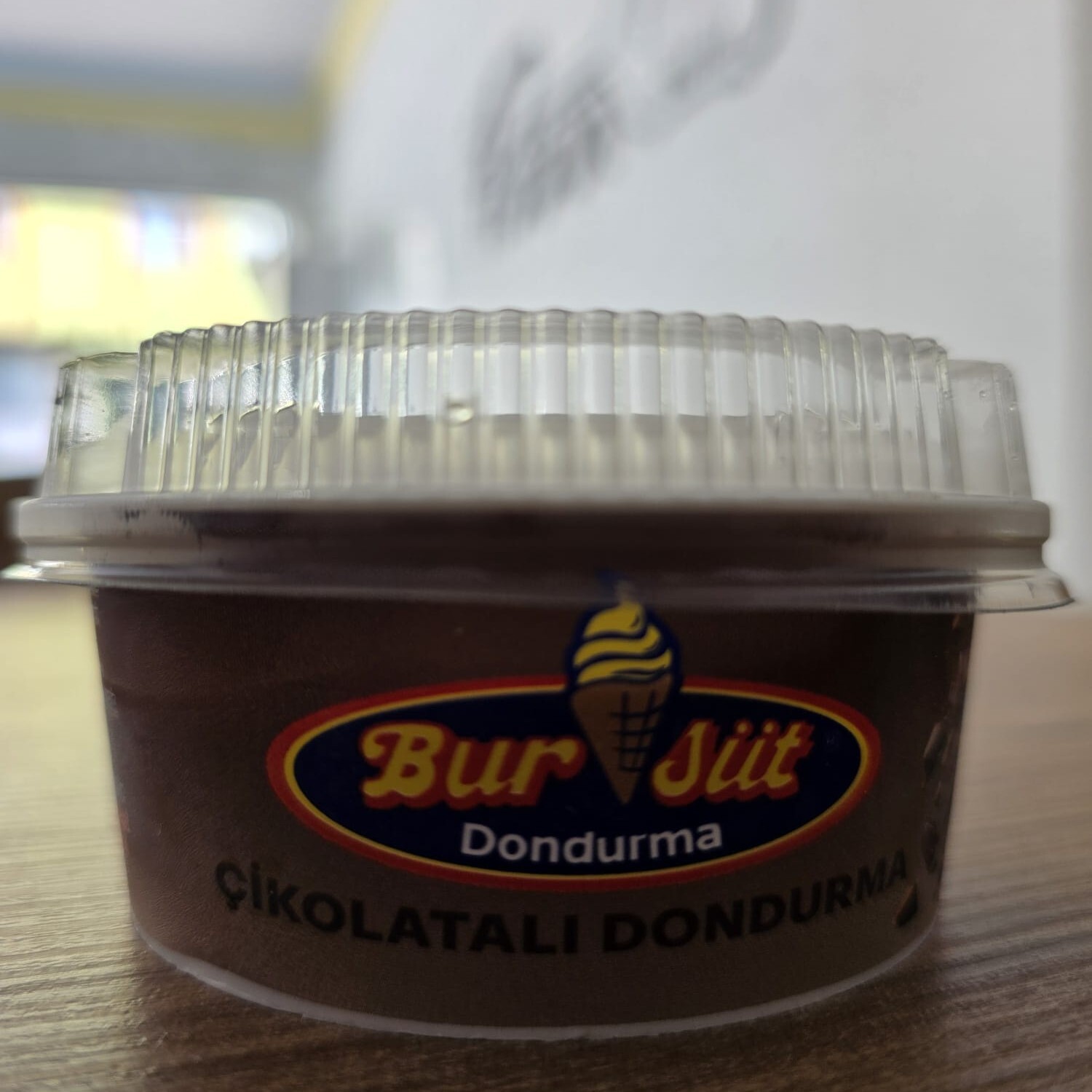 Bursüt Çikolatalı Dondurma