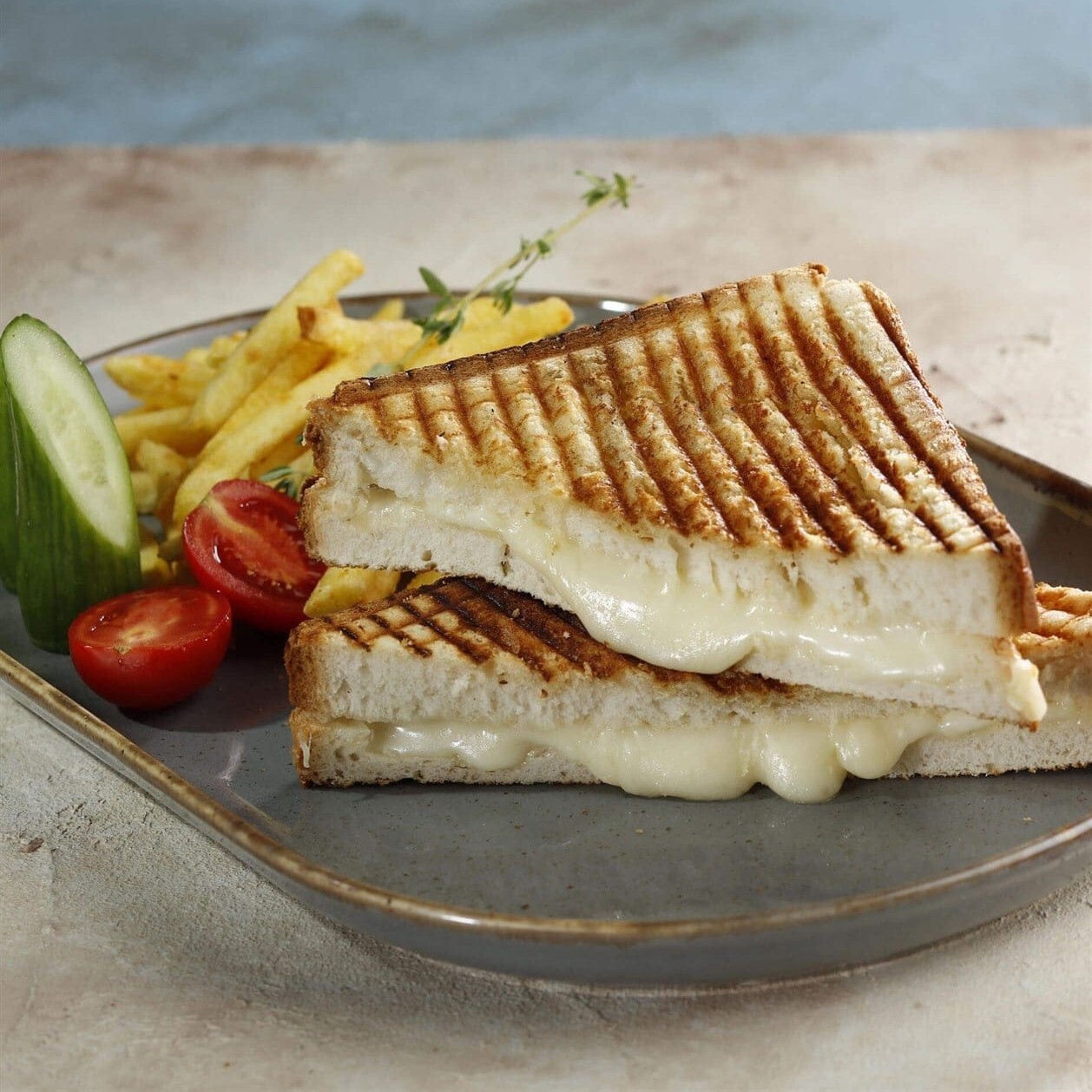 Kaşar Tost Yarım Ekmek