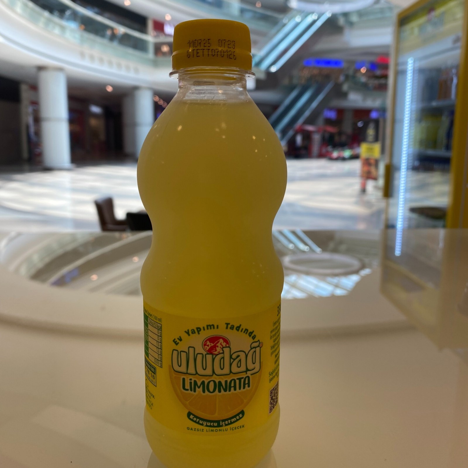 Uludağ Limonata (330 ml pet şişe)