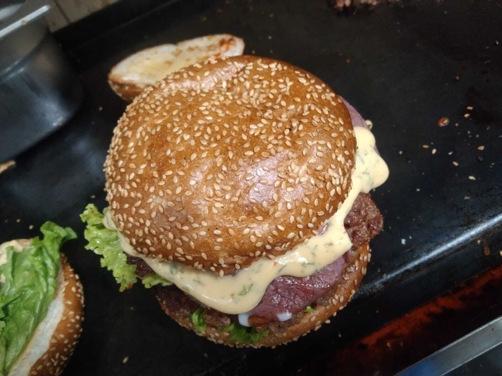 Woo Burger