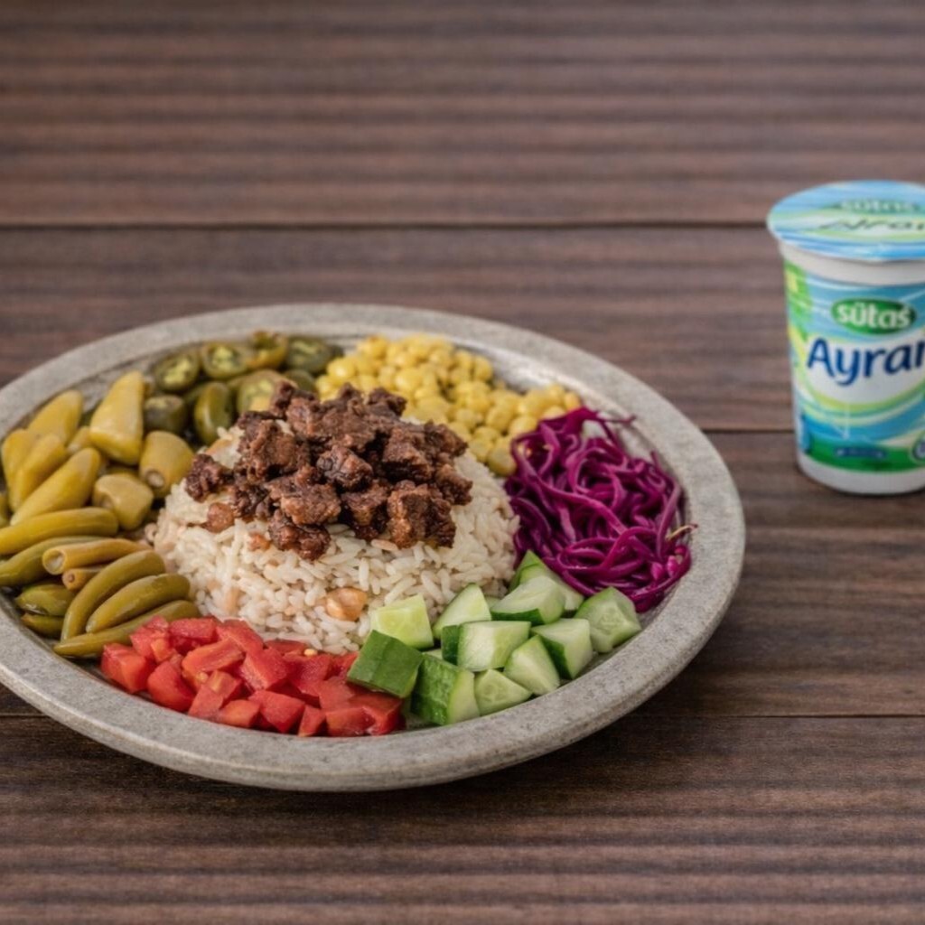 Pilav Üstü Dana Kavurma + Ayran ( 175 ml )