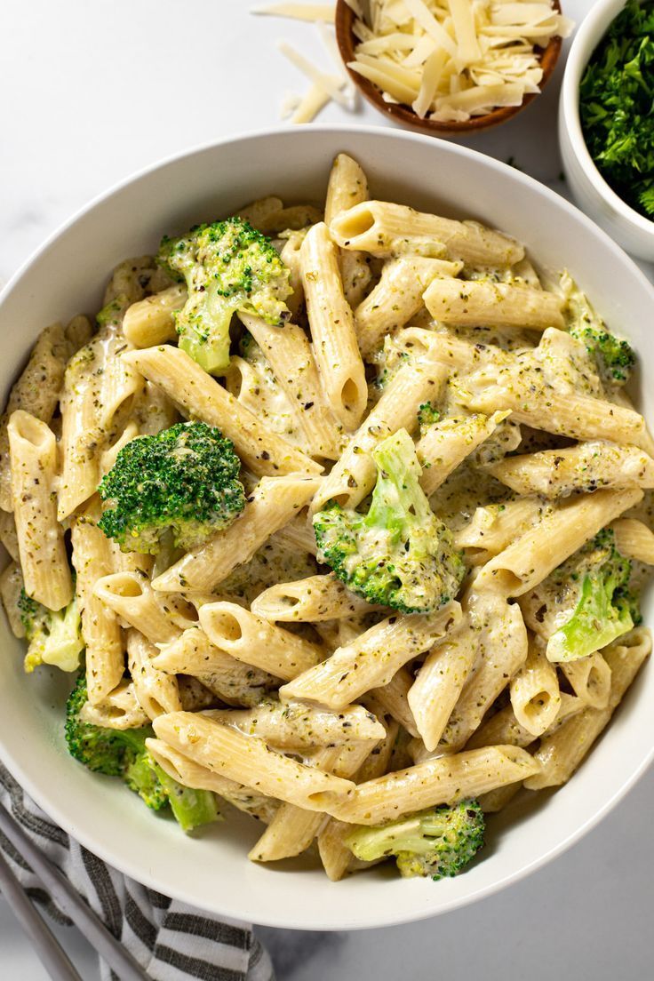 Kremalı Sebzeli Mantarlı Penne
