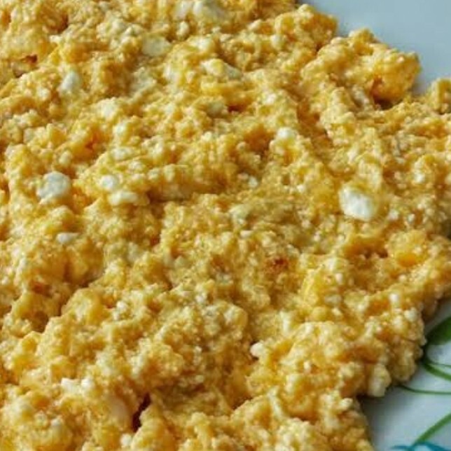 Lor Peynirli Maydanozlu Omlet