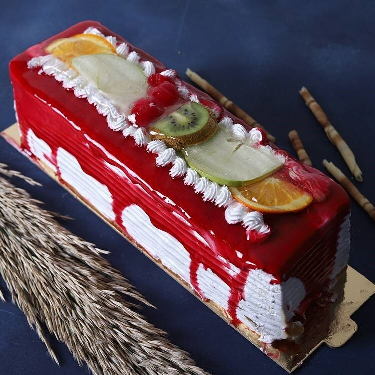Meyveli Baton Pasta