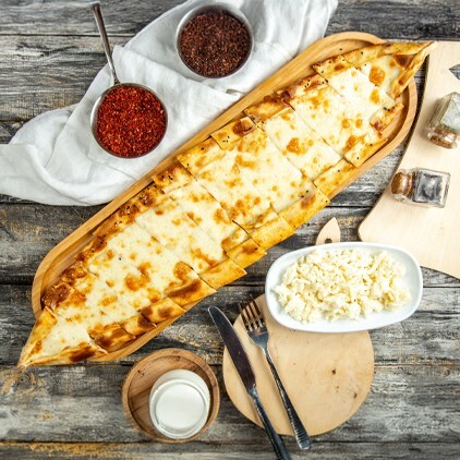 Beyaz Peynirli Pide