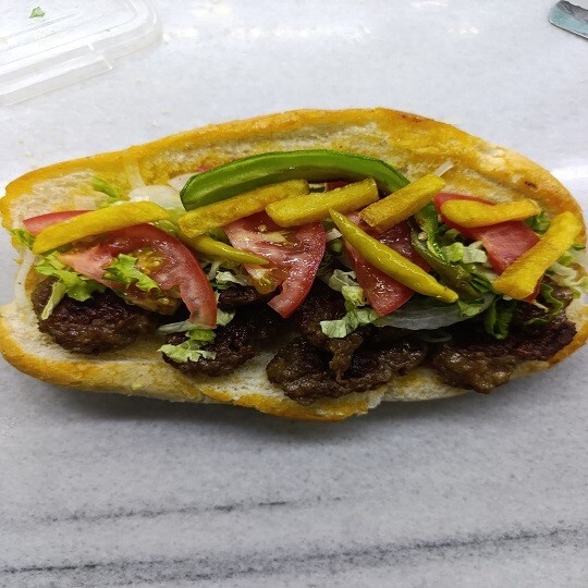 Yarım Ekmek Anne Köftesi