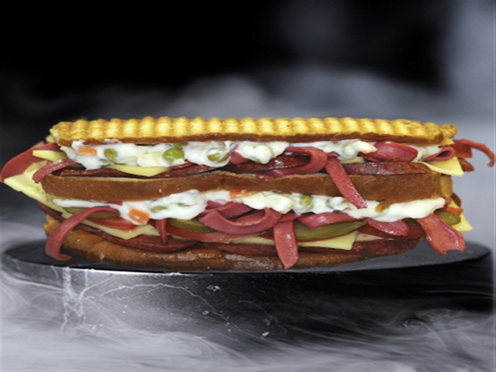 Ayvalık Tost Double Mega