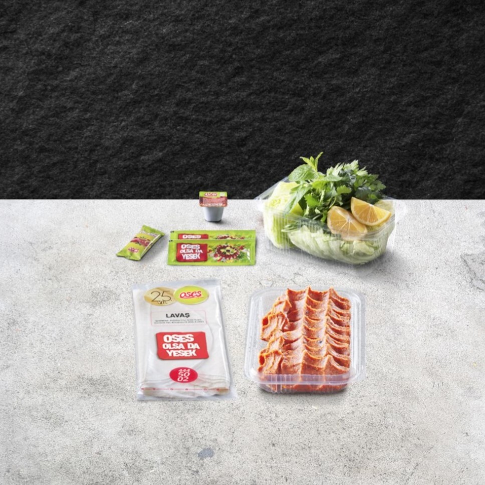 Çiğ Köfte (300 gr.) ( 2 İçecek Menü )