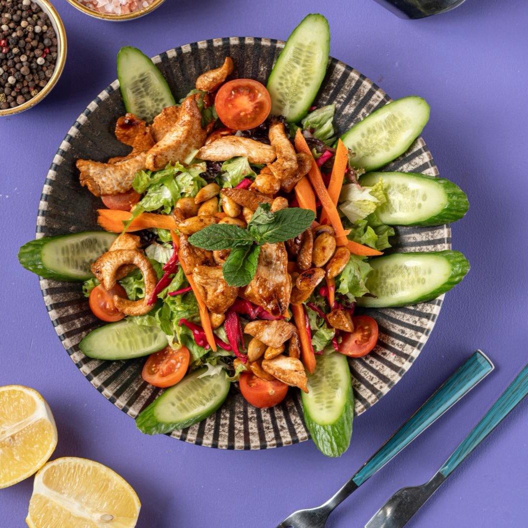 Izgara Tavuk Salata