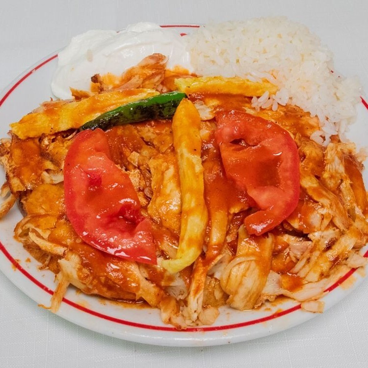 Sarımsaklı Yoğurtlu Tavuk Döner