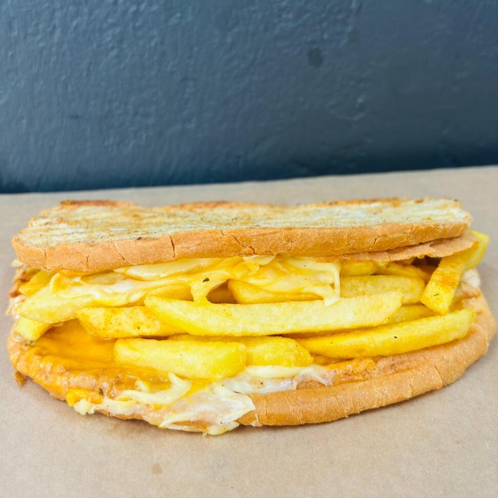 Kaşarlı, Cheddarlı, Patatesli Tost