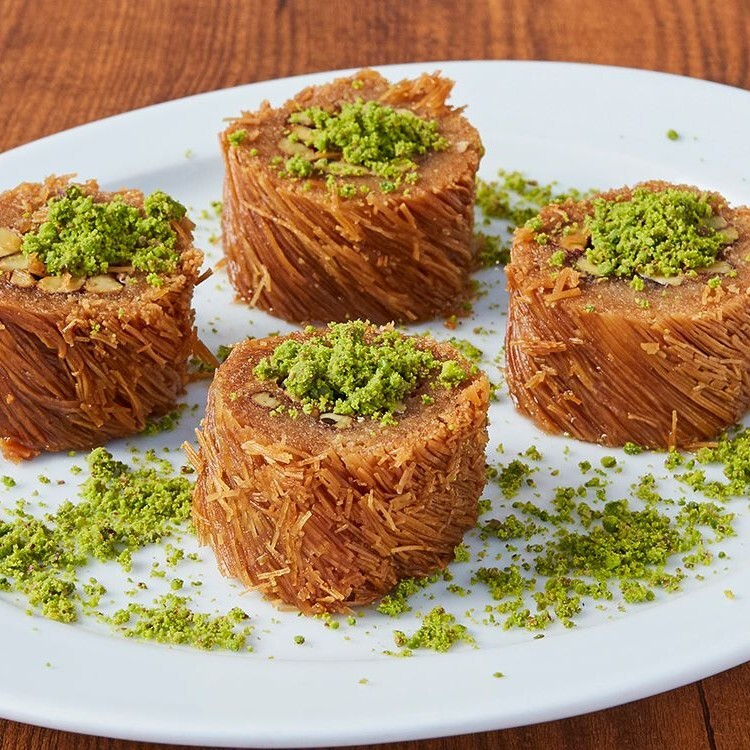 Fıstıklı Halep Sarma (Yarım Porsiyon)