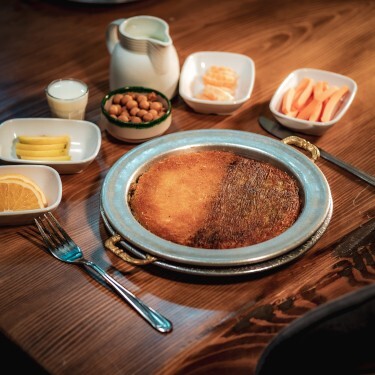 Yarı Hasır Yarı Peynirli Künefe (4 Kişilik)