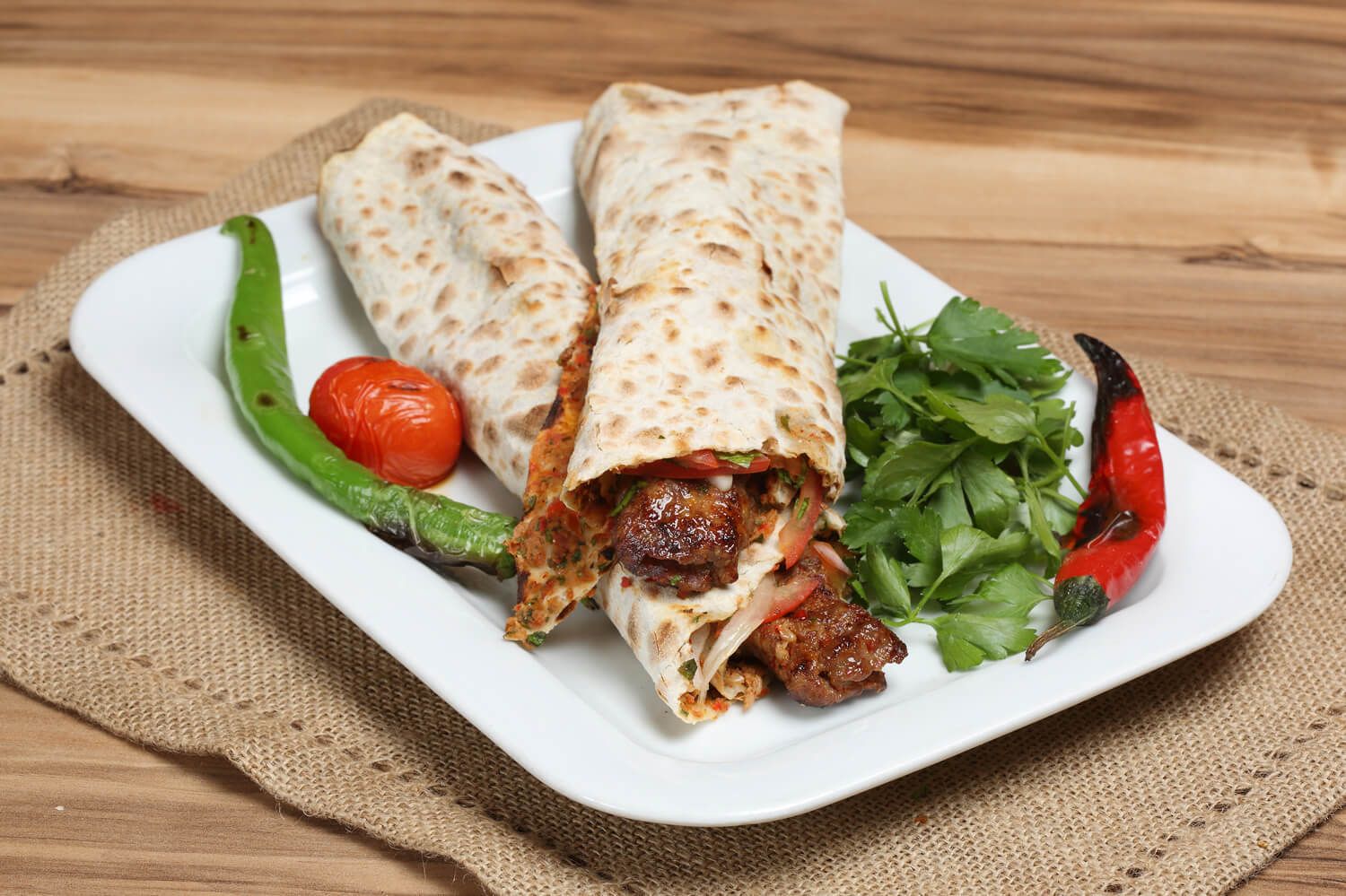 Çıtır Köfte Lahmacun Menü
