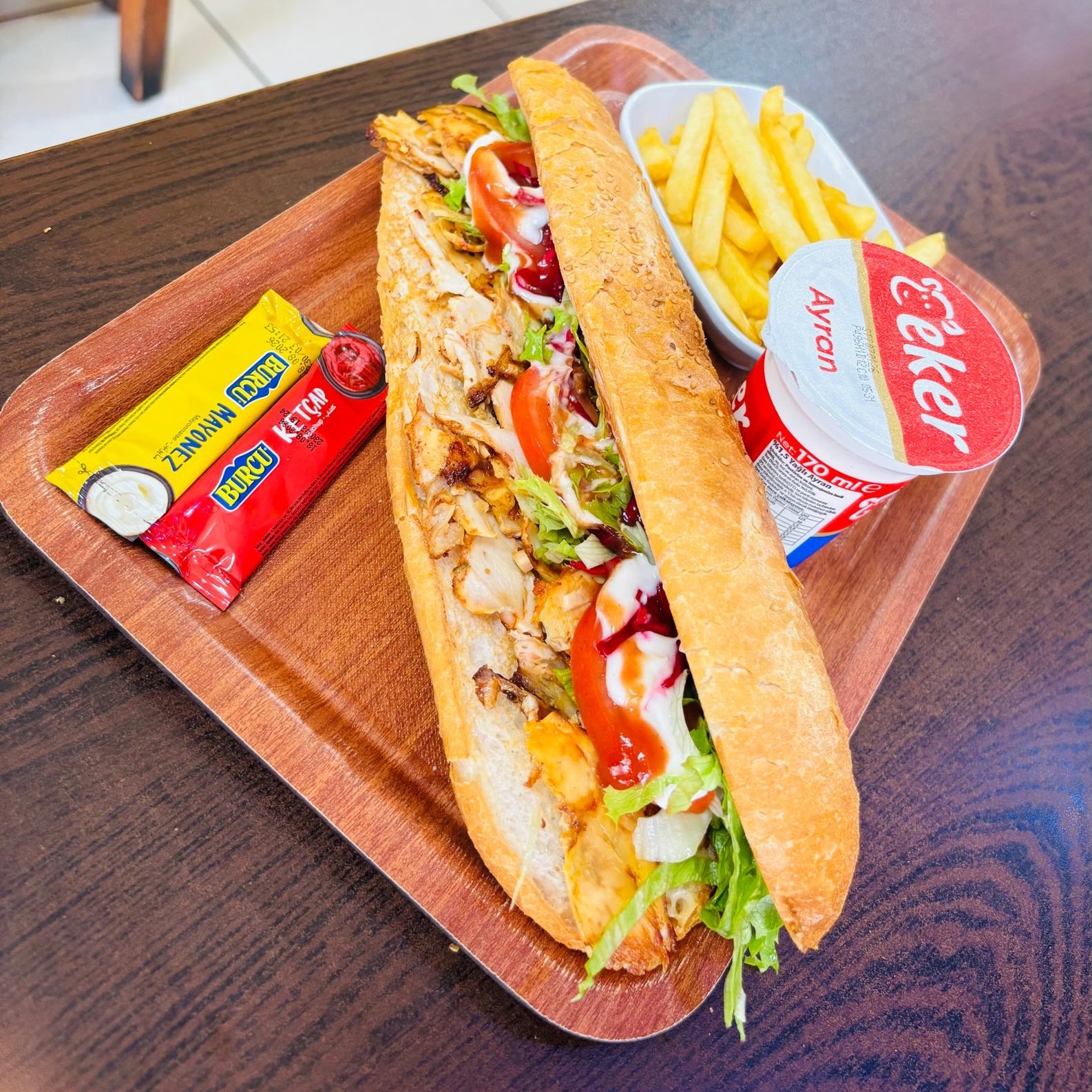 Tam Ekmek Arası Tavuk Döner Menü