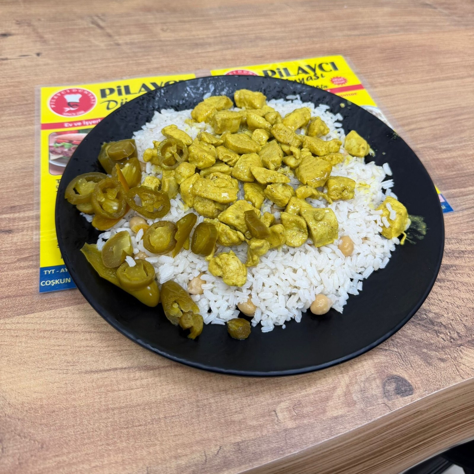 Köri Soslu Tavuklu Pilav