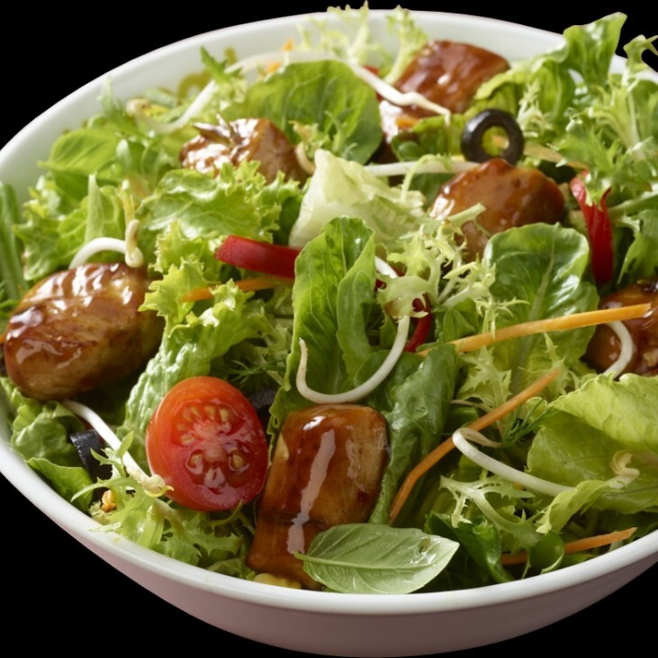 BBQ Soslu Tavuklu Salata